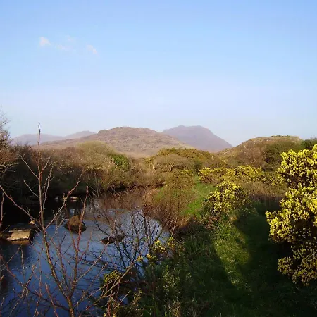 Cloverfox Connemara * Letterfrack