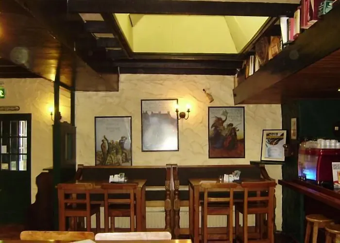 Cloverfox Connemara * Letterfrack