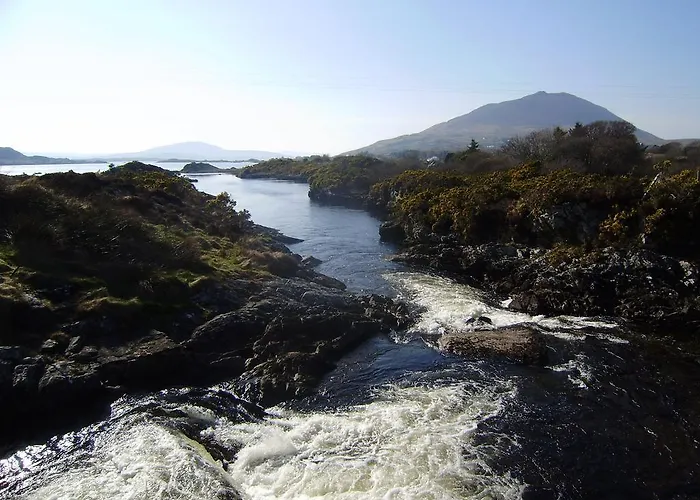 Cloverfox Connemara Letterfrack